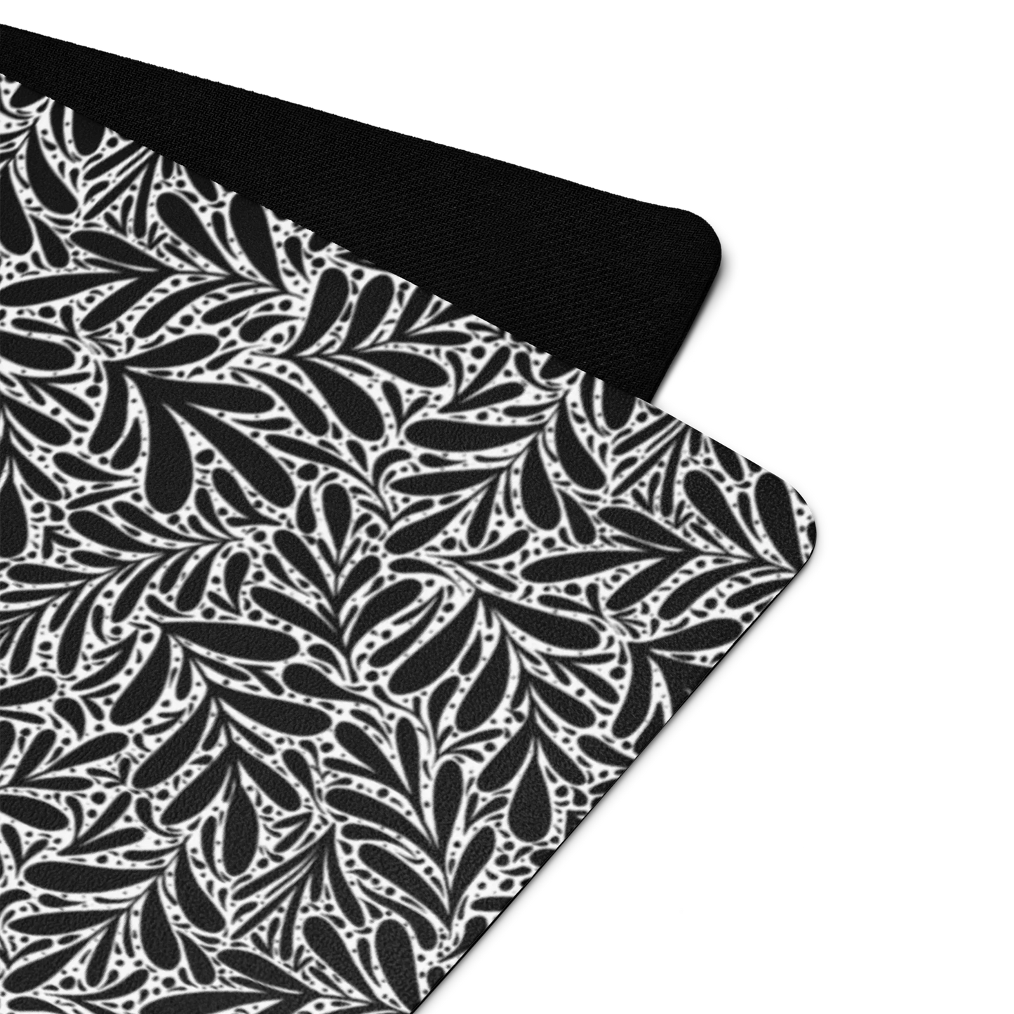 Black Leafy Luxury Yoga Mat