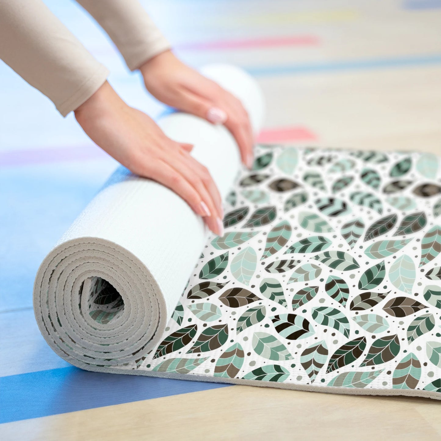 Green Leafy Ornament Foam Yoga Mat