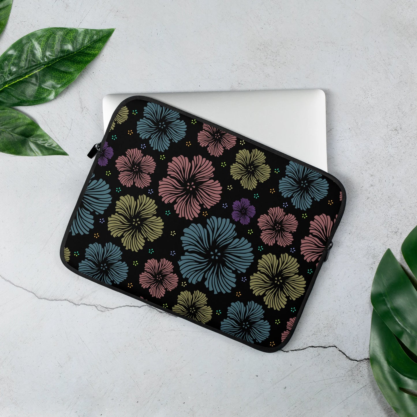 Clean Floral Vibes Laptop Sleeve