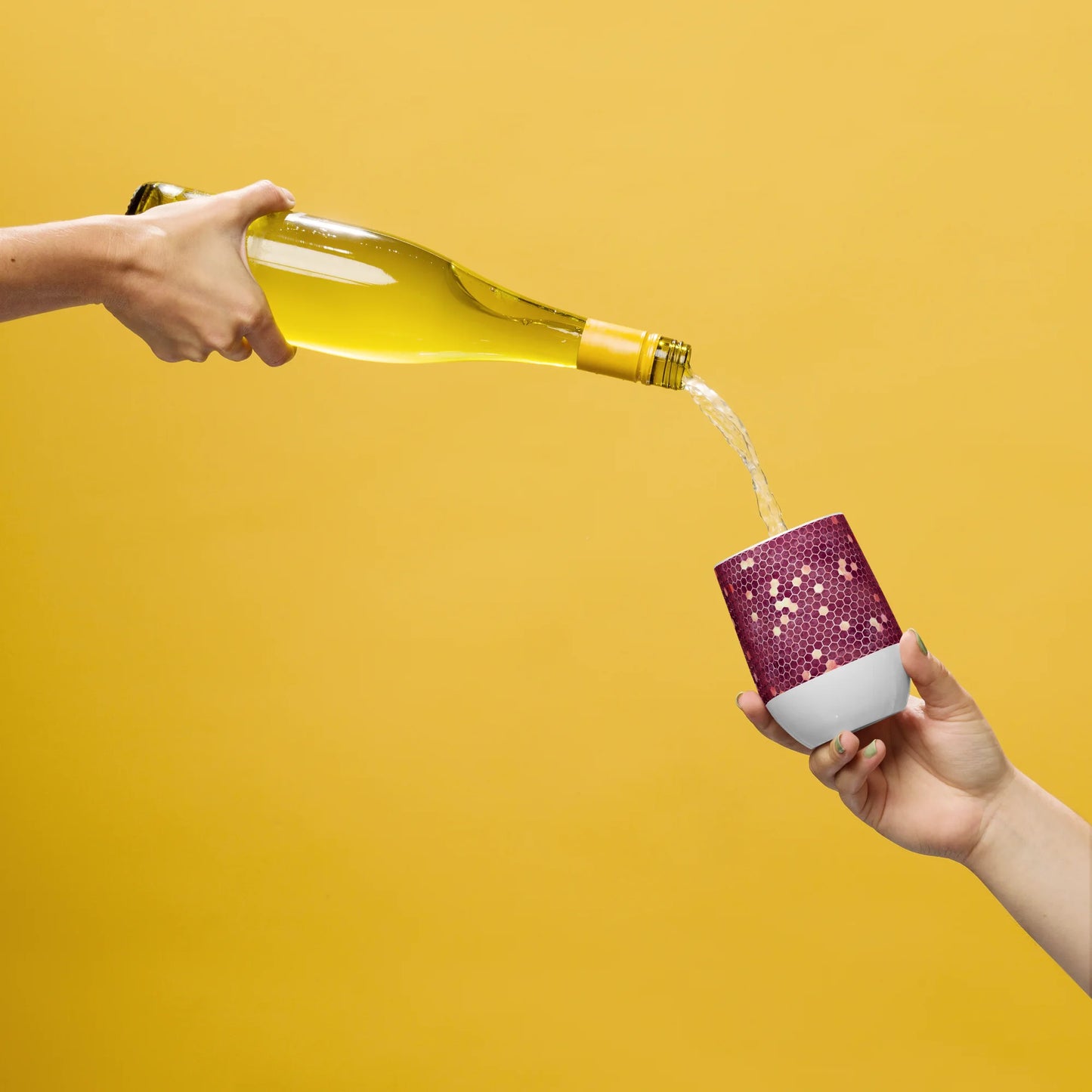 Burgundy Gold Honeycombs Ornament Wine Tumbler